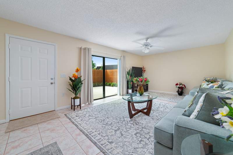 2 bedroom Townhouse at 5793 SE Windsong Lane, Emerald Lakes, Stuart — photo 4