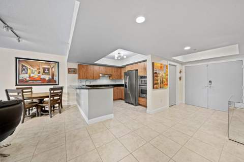 2700 N Federal Highway #203, Boynton Beach FL - photo 11 of 50