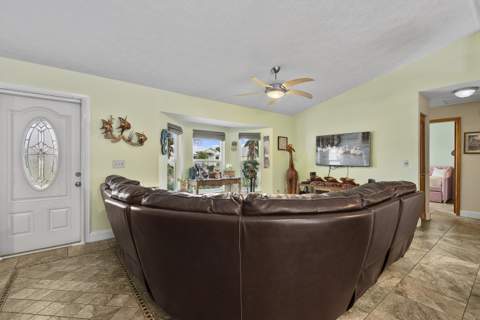 2321 SE Maslan Avenue, Port St. Lucie FL - photo 7 of 41