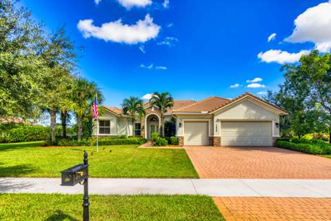 7656 SE Ravissant Drive, Stuart FL - photo 8 of 49