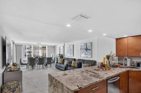 3015 N Ocean Boulevard #8B, Fort Lauderdale FL - photo 7 of 38