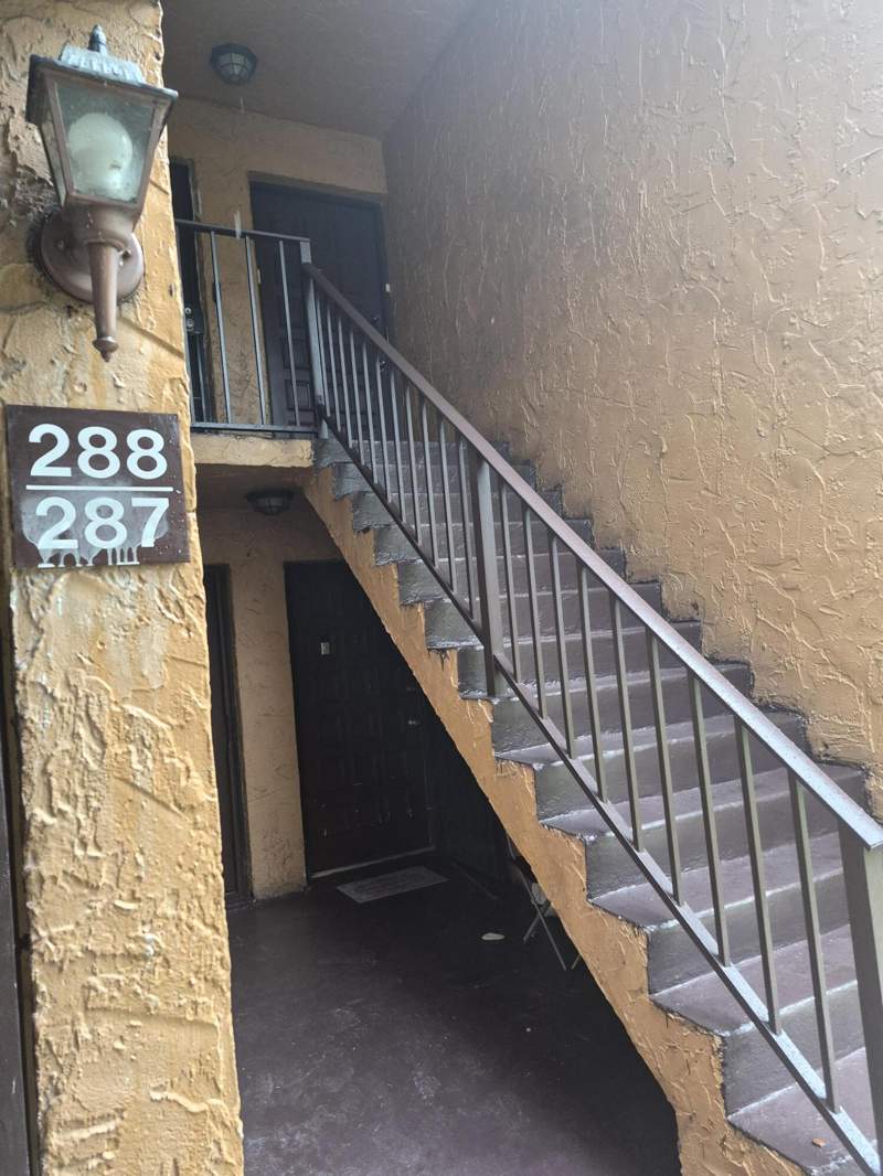 1 bedroom Condominium at 4221 NW 19th Street #286, Wood Hue IV Condo, Lauderhill — photo 4