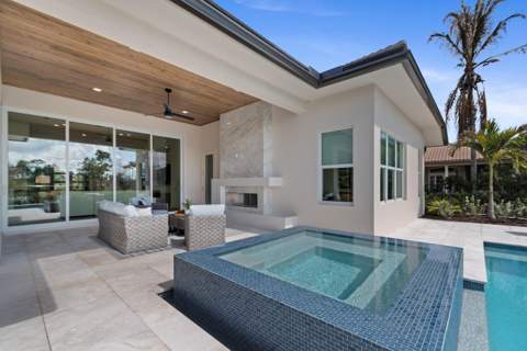 104 SE Rio Casarano, Port St. Lucie FL - photo 10 of 65