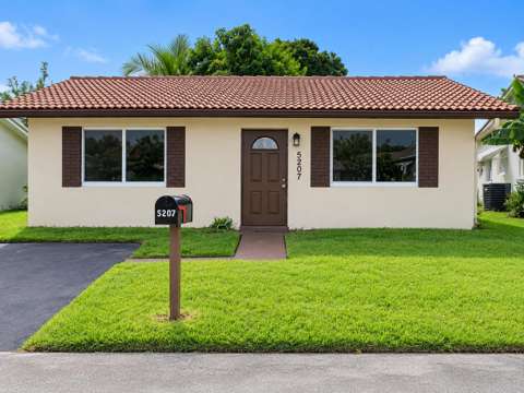 5207 NW 28Th Avenue, home for sale in Tamarac 33309