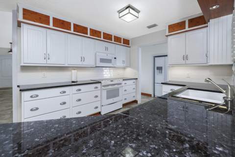 1617 SE North Blackwell Drive, Port St. Lucie FL - photo 14 of 40