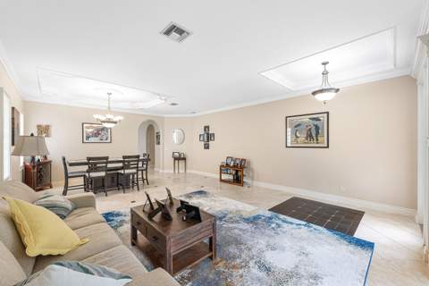 310 Venice Boulevard #310, Royal Palm Beach FL - photo 8 of 34