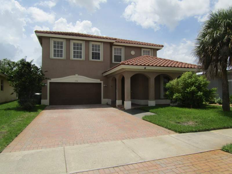4 bedroom Single Family Residence at 1756 SW Jamesport Drive, Second Replat Of Portofino Isles, Port St. Lucie — photo 2