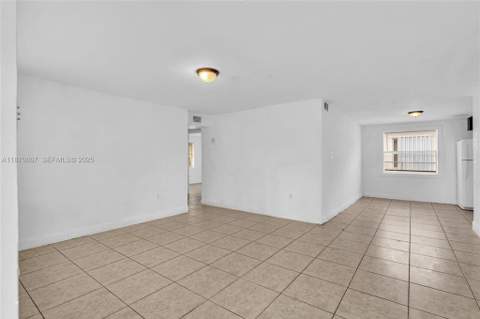 2800 NW 6th Court, Fort Lauderdale FL - photo 7 of 35