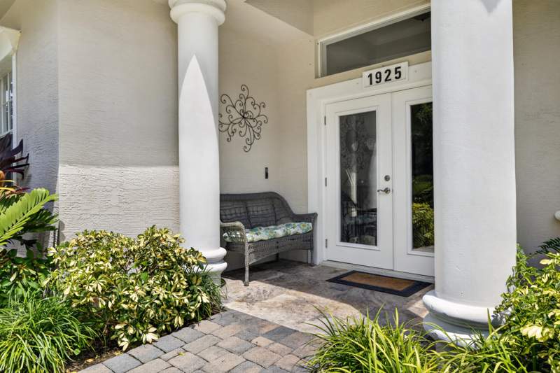 4 bedroom Single Family Residence at 1925 SW Oakwood Road, Port St Lucie Section 31, Port St. Lucie — photo 3