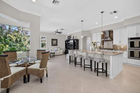 1925 SW Oakwood Road, Port St. Lucie FL - photo 11 of 59
