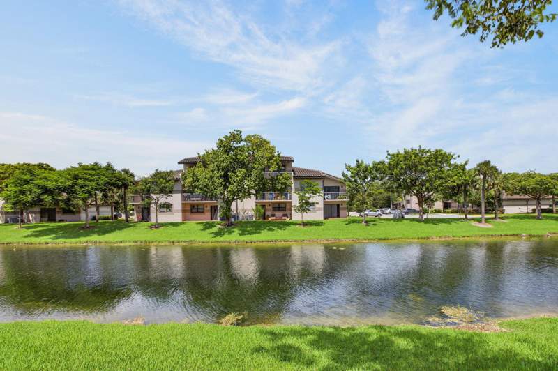 1 bedroom Condominium at 9919 Nob Hill Court #9919, Villas De Venezia Condo, Sunrise — photo 5