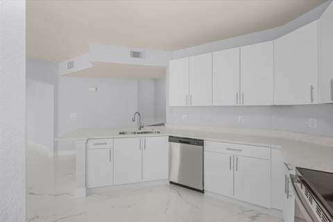 128 SW Peacock Boulevard #15-101, Port St. Lucie FL - photo 11 of 40
