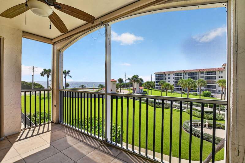2 bedroom Condominium at 2871 N Ocean Boulevard #C309, San Remo Condo, Boca Raton — photo 2
