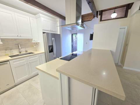 504 Briarwood Circle #1-54, Hollywood FL - photo 9 of 59