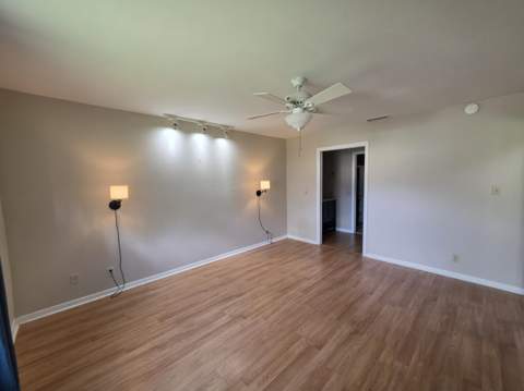 504 Briarwood Circle #1-54, Hollywood FL - photo 22 of 59