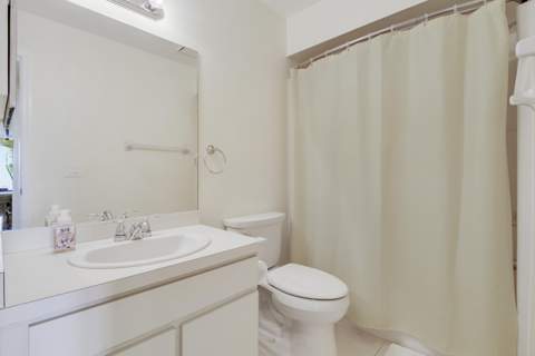 6981 SE Constitution Boulevard #204, Hobe Sound FL - photo 22 of 25