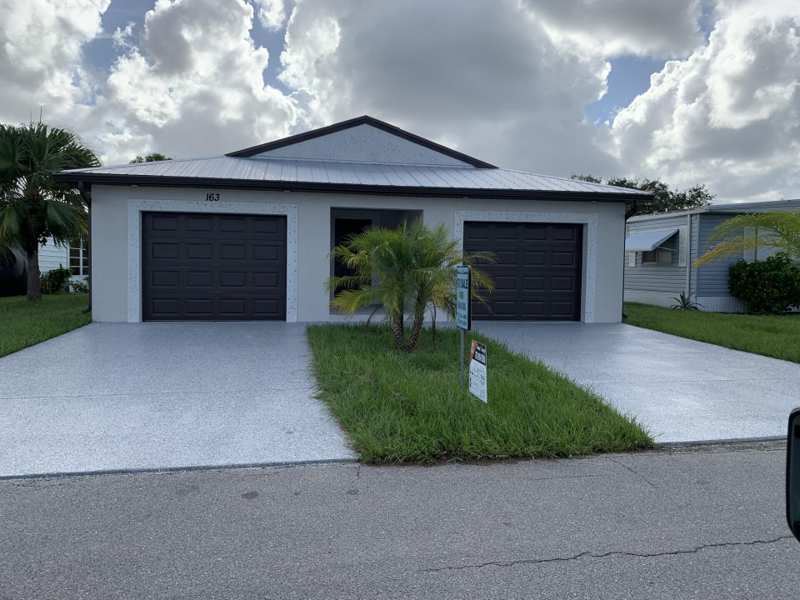 3 bedroom Single Family Residence at 163 Camino Del Rio, Spanish Lakes Riverfront, Port St. Lucie — photo 1