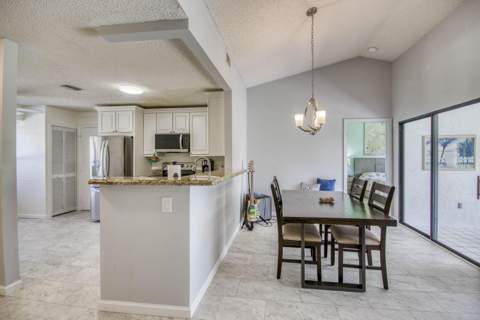 8206 Mooring Circle, Boynton Beach FL - photo 9 of 57