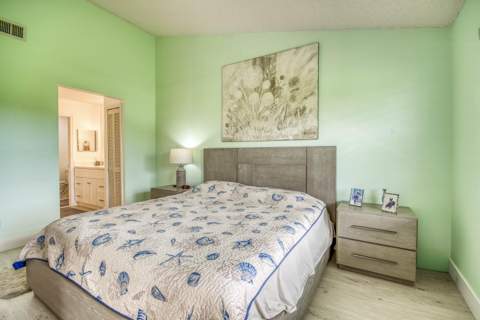 8206 Mooring Circle, Boynton Beach FL - photo 18 of 57