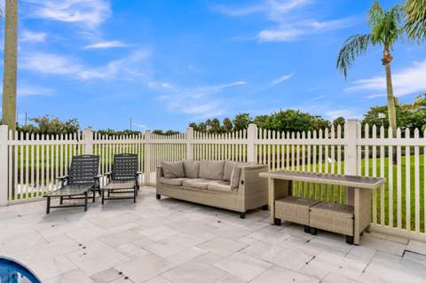 10131 Camelback Lane, Boca Raton FL - photo 23 of 29