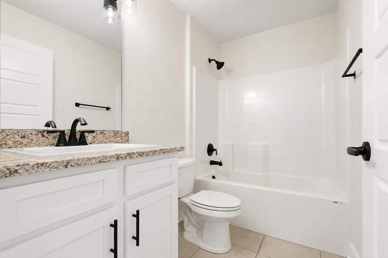 4 bedroom Single Family Residence at 2801 SW East Louise Circle, Port St Lucie Section 16 — photo 5