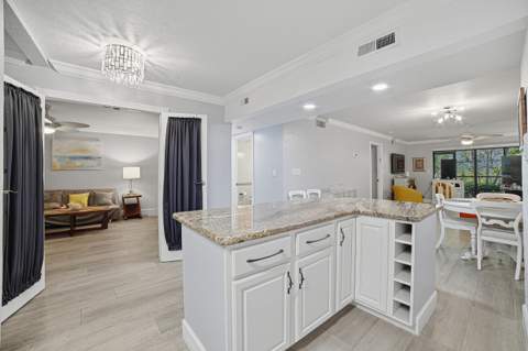 3525 S Ocean Boulevard #103, South Palm Beach FL - photo 10 of 32
