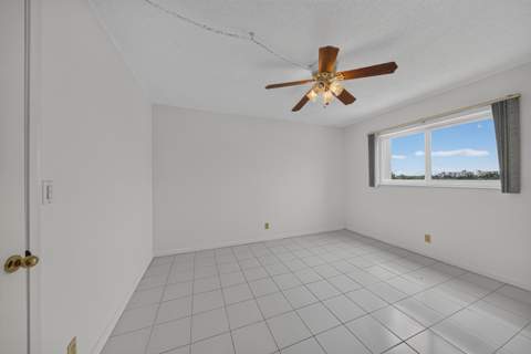 610 NE 12th Avenue #601, Hallandale Beach FL - photo 23 of 45