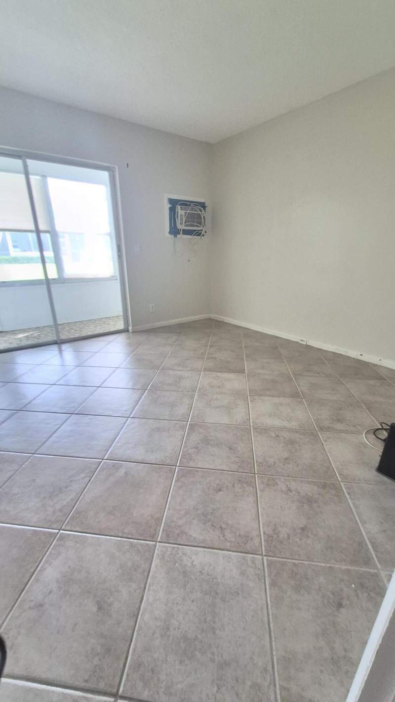 1 bedroom Condominium at 79 Canterbury D, Canterbury D, West Palm Beach — photo 5