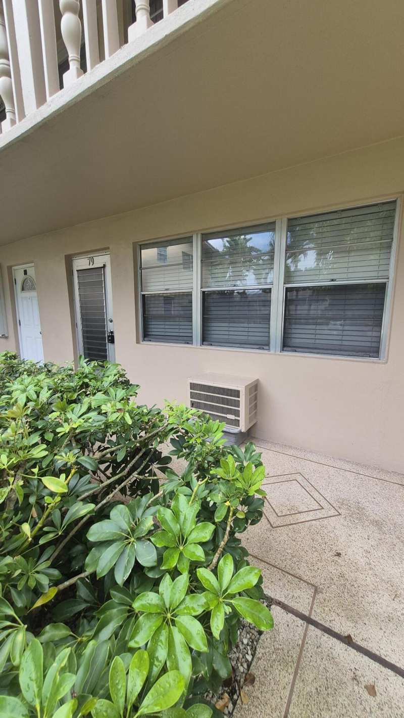 1 bedroom Condominium at 79 Canterbury D, Canterbury D, West Palm Beach — photo 1