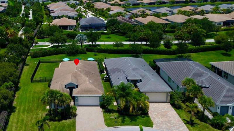 3 bedroom Single Family Residence at 12000 SW Bristol Bay Drive, Riverland Parcel A - Plat Two, Port St. Lucie — photo 3