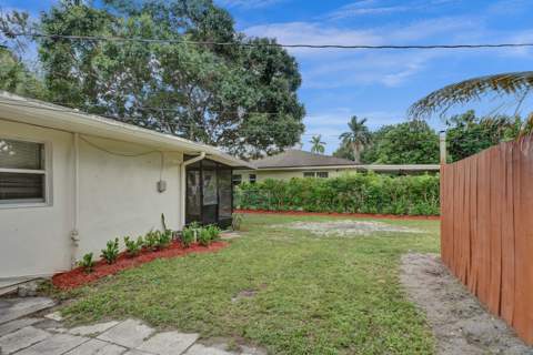 5073 SW 28th Avenue, Dania Beach FL - photo 14 of 72