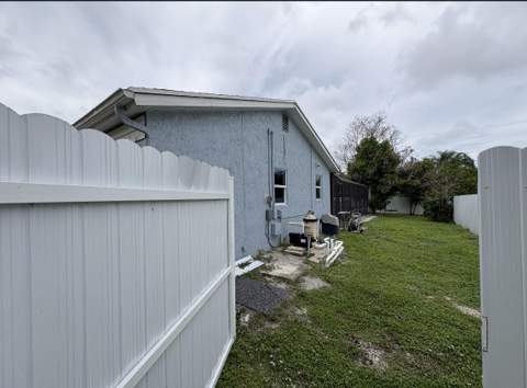 1985 SW Aquarius Lane, Port St. Lucie FL - photo 18 of 25