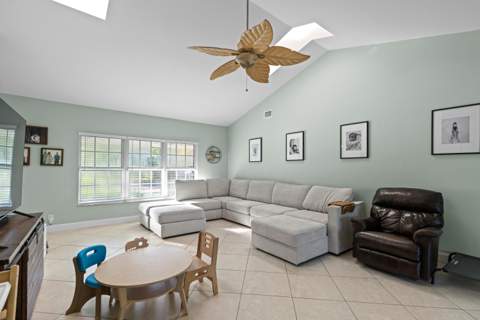 4456 Nicole Circle, Jupiter FL - photo 11 of 28