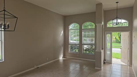 8481 Via D Oro, Boca Raton FL - photo 11 of 49