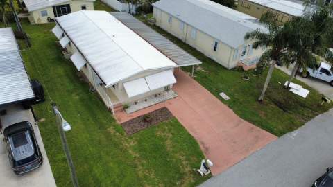 7337 SE Swan Avenue, Hobe Sound FL - photo 7 of 63