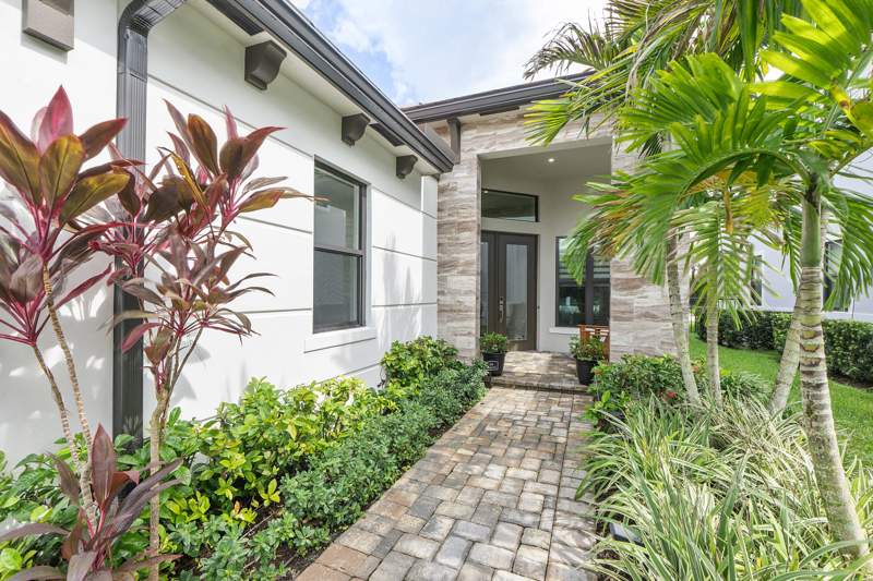 4 bedroom Single Family Residence at 12647 Solana Bay Circle, Solana Bay At Avenir, Palm Beach Gardens — photo 5