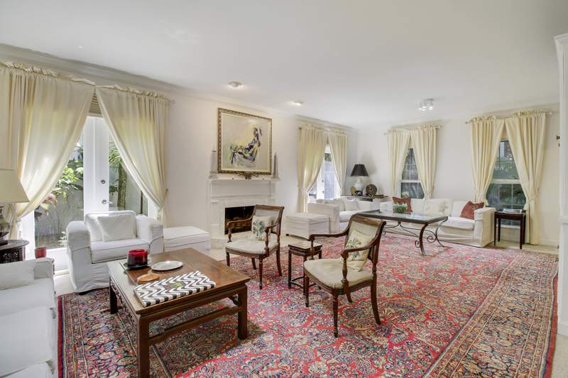 3 bedroom Single Family Residence at 234 Park Avenue, Bungalow Park Add, Palm Beach — photo 2