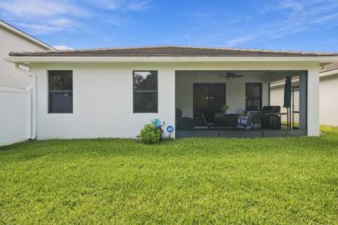 18476 Glenstone Street, Jupiter FL - photo 6 of 33