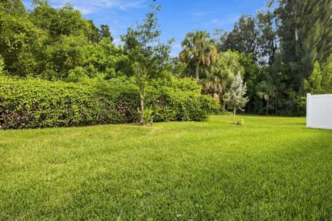 18476 Glenstone Street, Jupiter FL - photo 7 of 33