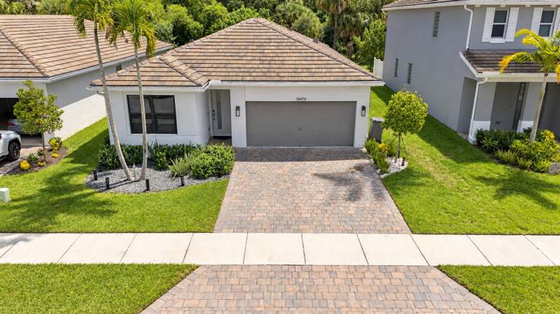 3 bedroom Single Family Residence at 18476 Glenstone Street, Reserve At Jupiter, Jupiter — photo 3