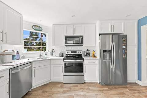 3810 Via Poinciana #202, Lake Worth FL - photo 16 of 47