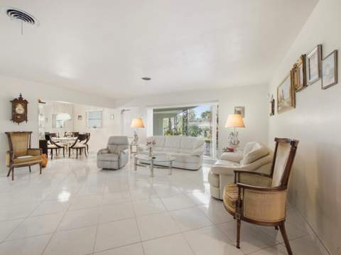 151 SW 8th Avenue, Boca Raton FL - photo 9 of 40