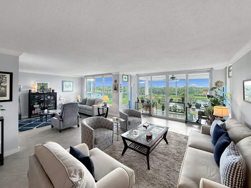 3 bedroom Condominium at 808 Cypress Boulevard #508, No 94 Palm-Aire Country Club, Pompano Beach — photo 4