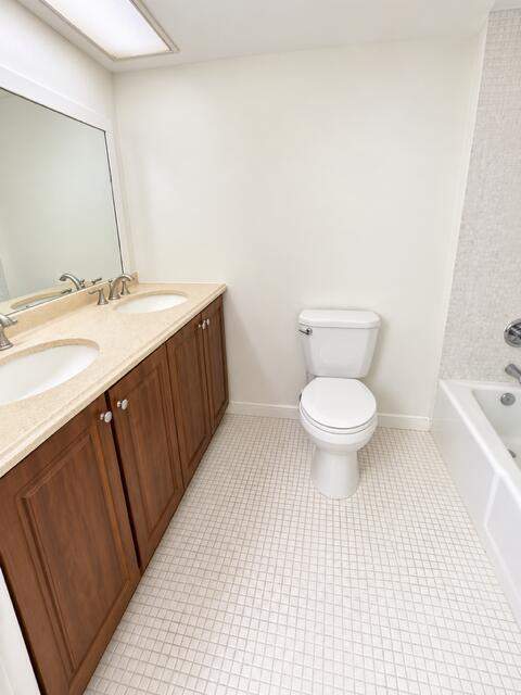 3800 Oaks Clubhouse Drive #Unit 211, Pompano Beach FL - photo 15 of 24