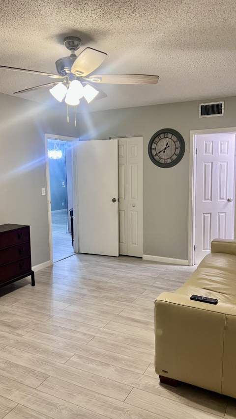 1040 Country Club Drive #306, Margate FL - photo 11 of 34