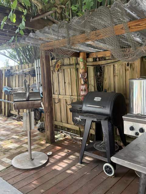 3679 SW Saint Lucie Shores Drive, Palm City FL - photo 6 of 7
