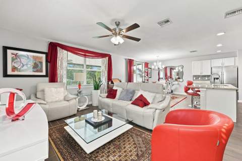 6156 Wildfire Way, West Palm Beach FL - photo 10 of 54
