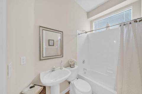 700 SW Lake Charles Circle, Port St. Lucie FL - photo 12 of 51
