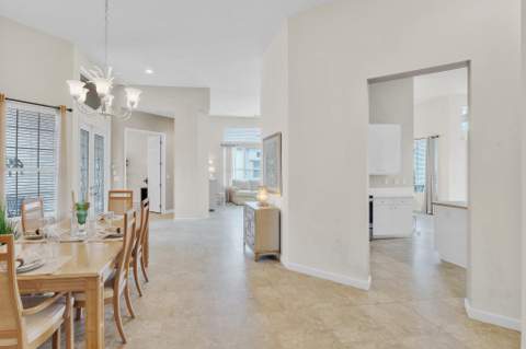 700 SW Lake Charles Circle, Port St. Lucie FL - photo 10 of 51