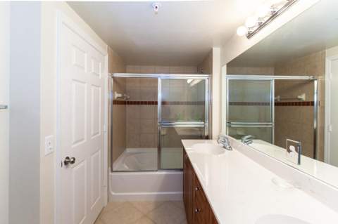 6492 Emerald Dunes Drive #205, West Palm Beach FL - photo 20 of 23